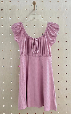 Mausfarbe 2*2 Strick Rib Kleid mit Puff Ärmel