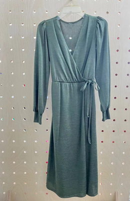 Mittellange Pullover Kleid Grün
