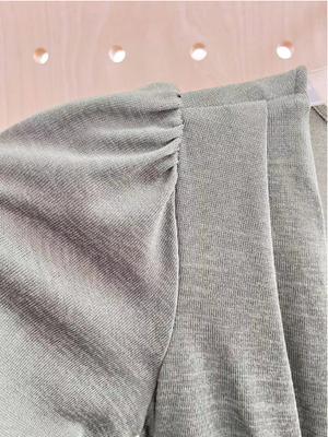 Mittellange Pullover Kleid Grün