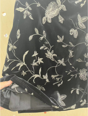 Strick Velvet EMB Rock schwarz